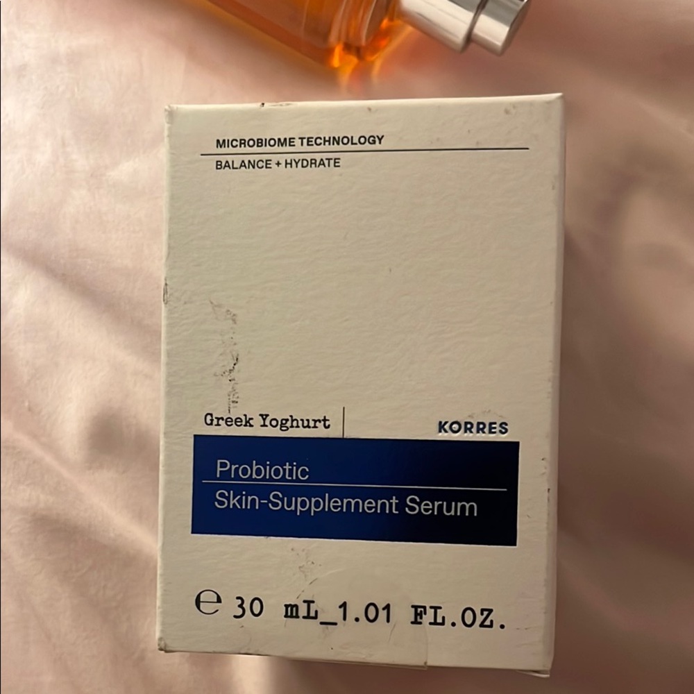 KORRES Probiotic Skin-Supplement Serum - White and Blue